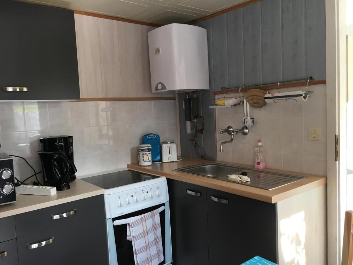Ferienbungalow Karnitz/Ruegen ภายนอก รูปภาพ