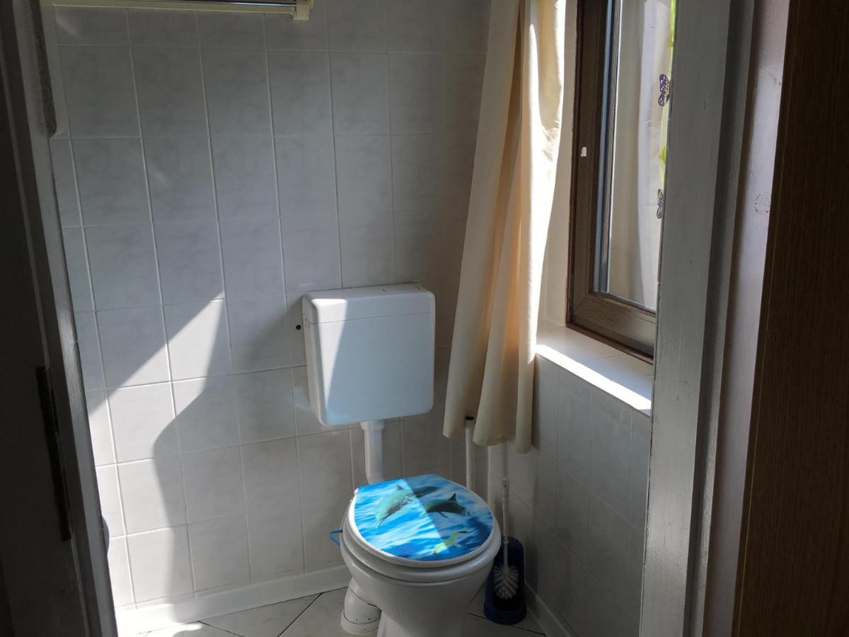 Ferienbungalow Karnitz/Ruegen ภายนอก รูปภาพ